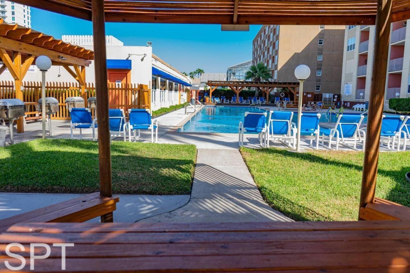 Beach Access Condo With Pool, Hot Tub Area & Bbq - Gulfview I - Unit 213 사우스 파드레 아일랜드 외부 사진